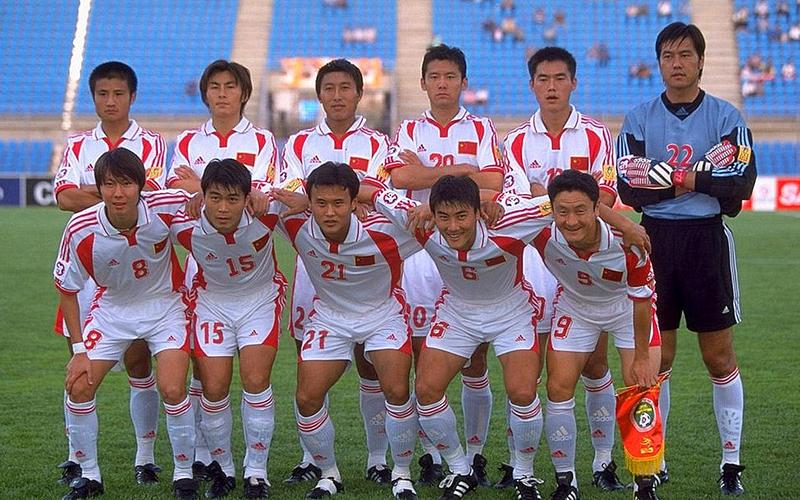 中国足球战印尼2001殊死对决,风云再起!