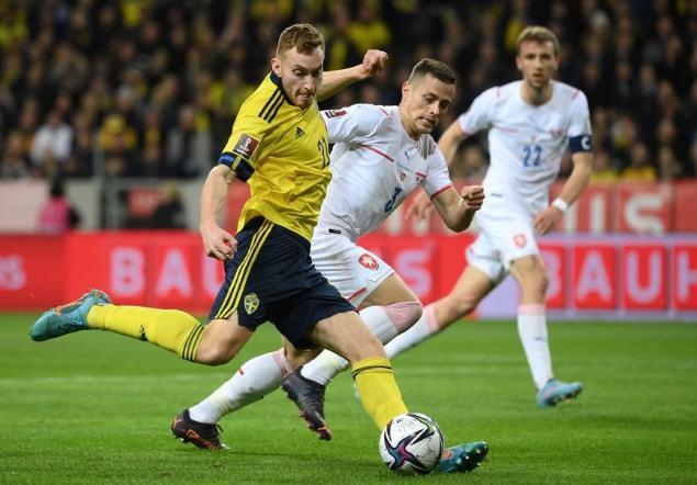 剑南春丨欧洲杯战报瑞典3-2波兰,福斯贝里、莱万双响